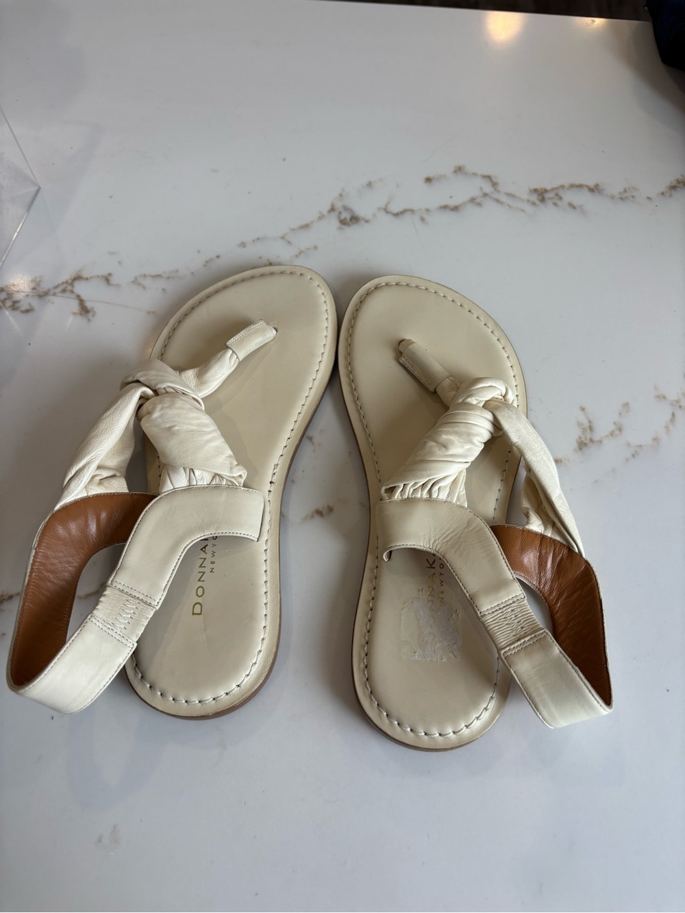 Donna Karan Ivory Leather Twist Toe-Ring Sandals